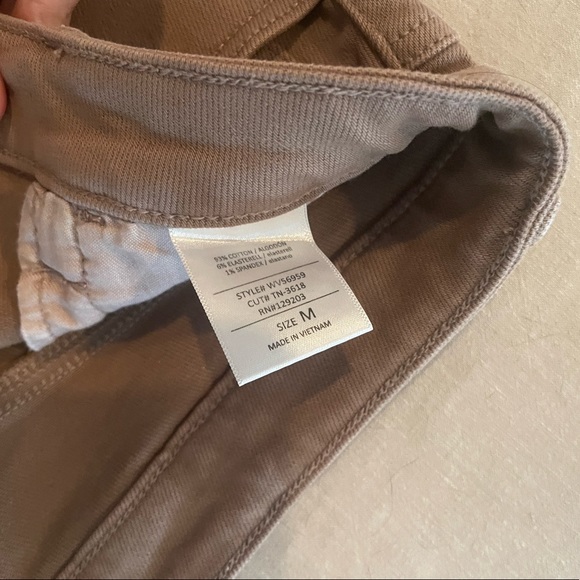 Mini skirt - Picture 3 of 3